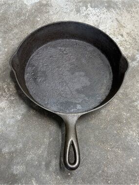 Antique Wagner Ware 9B Cast Iron Skillet 11” Pre Logo